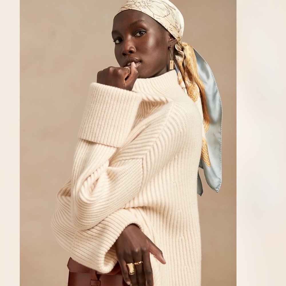 Banana Republic Oversized Merino-Cashmere Sweater